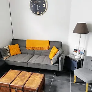 Апартаменты La Petite Maison, Бове