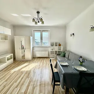 Apartament Blisko Centrum Апартаменты Варшава